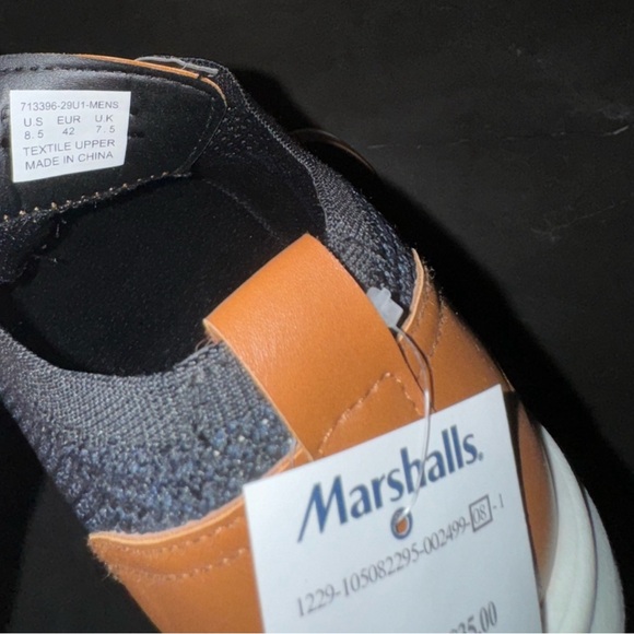 MENS DRESSY SNEAKERS! 👟 - Picture 2 of 4